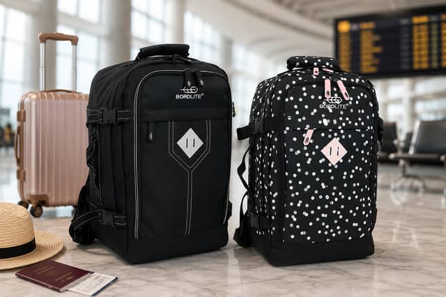 The airline approved under seat cabin bag sold by GoGroopie is designed to fit beneath the seat on airlines including Ryanair, easyJet and British Airways.
