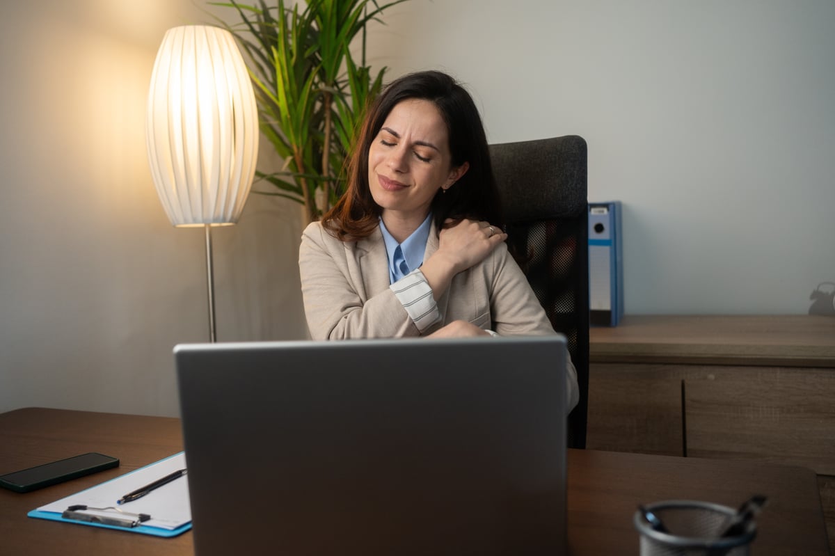 Workplace furniture expert reveals which UK jobs carry the greatest ergonomic risk