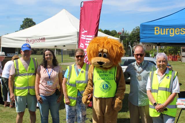 Representatives from Burgess Hill & District Rotary Club, The King’s Church, Burgess Hill District Lions Club and Burgess Hill Town Mayor Stuart Condie
