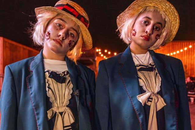 Viral Tulleys Twins 