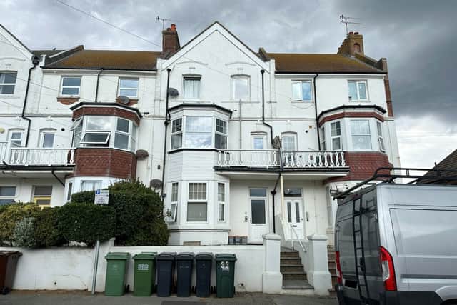 AUCTION: Flat 2 at 61 Cantelupe Road