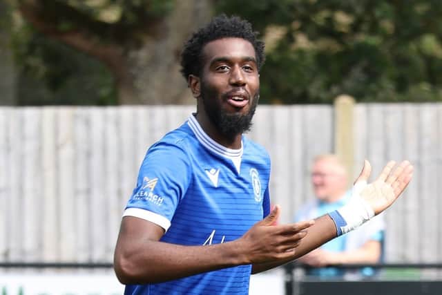 Roffey's new centre back, Tresor Difika. Signed from Three Bridges.