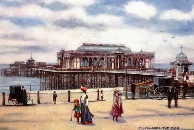 St Leonards Pier in the early 1890s.