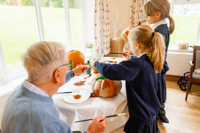 Wonderful moments shared between residents at The Anchorage and children from St Mary’s C of E Primary School, celebrating the incredible intergenerational friendships formed through Premium Care Group’s ‘Through the Eyes of a Child’ programme.