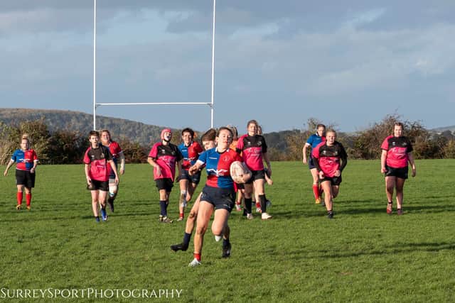 Hannah Regan on her way for try time! 