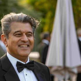 Sheraz Daya receives prestigious lifetime achievement honour