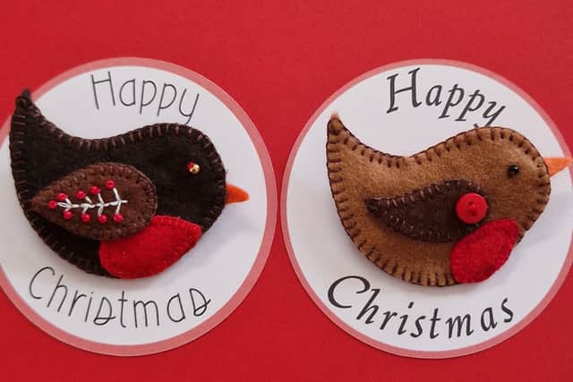 Christmas Robin Brooches