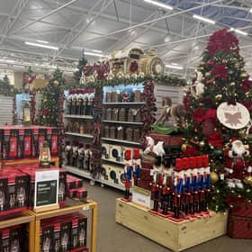 Haskins Roundstone Christmas display