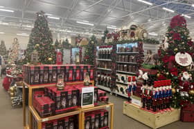 Haskins Roundstone Christmas display