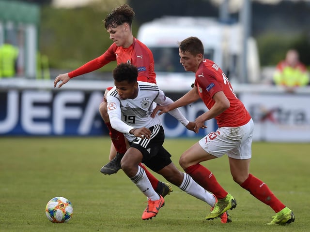 Liverpool are believed to have joined the race with Arsenal and Barcelona for the signing of Karim Adeyemi. (The Mirror)