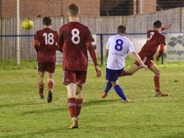 Byron Napper has a shot.
