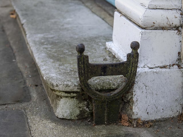 Causeway Doorstep - Liz Barber