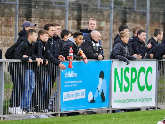 The crowd watches on at Culver Road