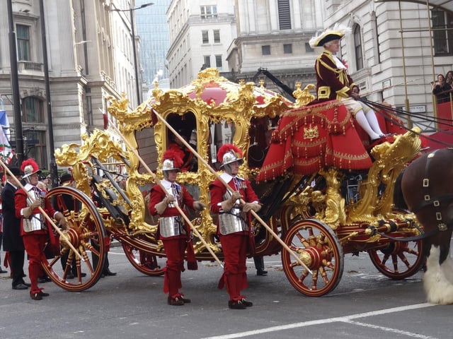 On Saturday 9th November 46 members of Girlguiding Sussex Central county took part in this year's Lord Mayor's Show in London. SUS-191118-125703001