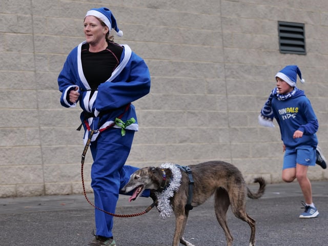 Albion in the Community's Seagulls' Festive Fun Run 2019.