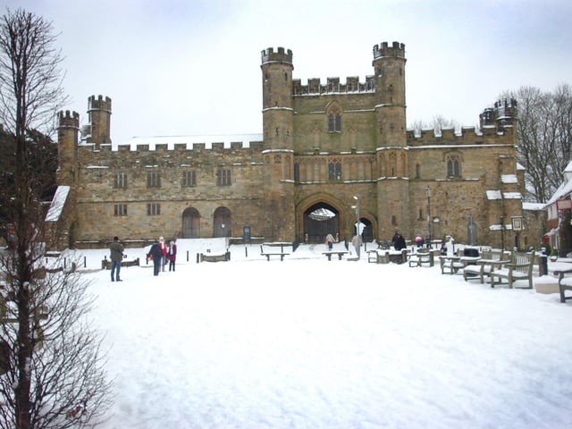 SNOW - BATTLE
10/01/10
BATTLE ABBEY