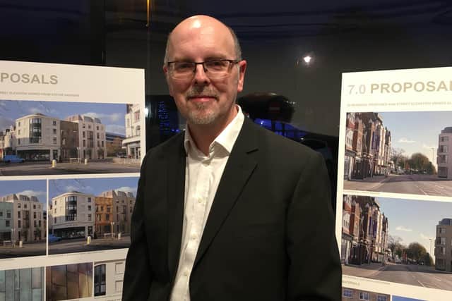 Tony White from ECE Architecture at the public consultation for the Colonnade House redevelopment