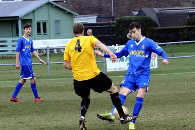 Selsey do battle with Golds / Picture: Kate Shemilt