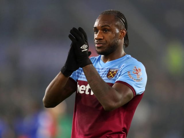 Made great runs to break the lines. A handful all afternoon for Montoya. Heavily involved in everything positive for West Ham. Great response from the home fans when he was subbed for Masuaku (73)