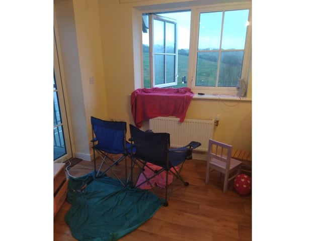 Bethany Klix's window blew open and wouldn't close. Nightmare. SUS-200216-143727001