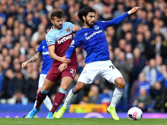 The Toffees haven't beaten the Gunners on the road since 1996, and they'll be hard-pushed to end that record this weekend. Still, the return of Andre Gomes from a serious ankle injury will be a real boost for his side.