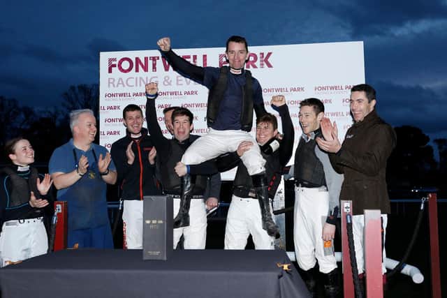 Leighton Aspell is given a grand send-off by his fellow jockeys / Picture: Clive Bennett - more at polopictures.co.uk