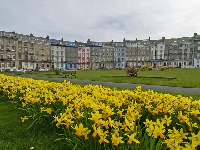 The average property price in Whitby West was £190,000.