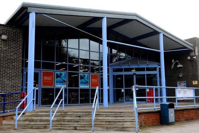 The Dolphin Leisure Centre , Haywards Heath. Pic Steve Robards  SR1620982 SUS-161207-173134001
