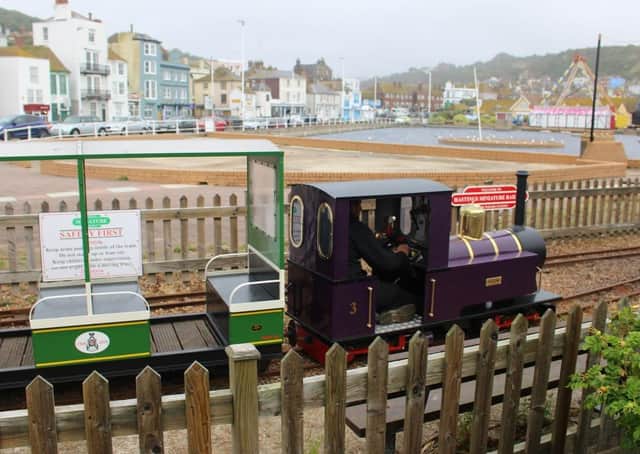 Hastings Miniature railway re-opens 2 SUS-200607-102452001