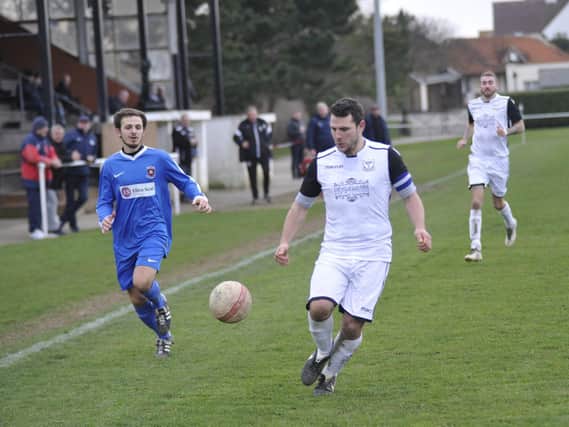 Skipper Craig McFarlane has committed to another season with Bexhill