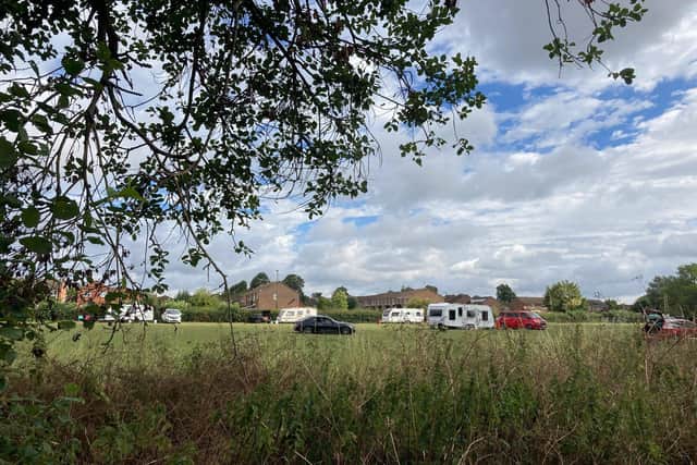 The travellers were camped in Horsham