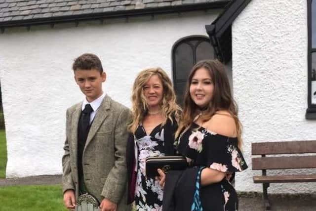 Lauren Brown and Arran Brown with their mother, Ruth Brown