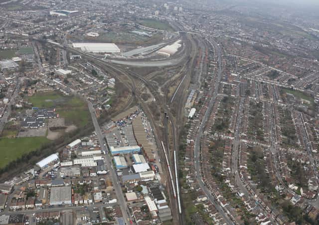 Rail bottleneck north of East Croydon