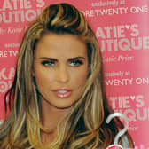 W11622H12 WH KATIE PRICE AT STORE 21 PIC S.G. 09.03.2012Katie Price at Store 21 Worthing on Friday W11622h12 ENGSUS00120120903170808