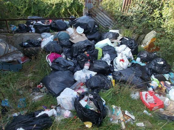 Fly-tipping in Mill Road, Hailsham SUS-200923-154725001