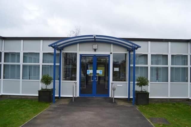 Existing front entrance to Seymour Primary School
