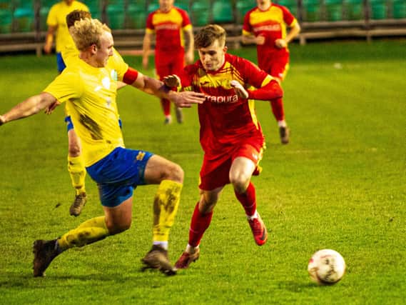 Action from Newhaven's win over Ascot / Picture: Tommy McMillan