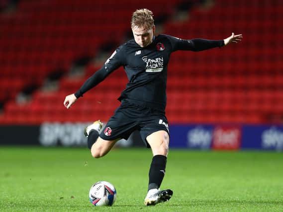 Josh Wright in action for Leyton Orient