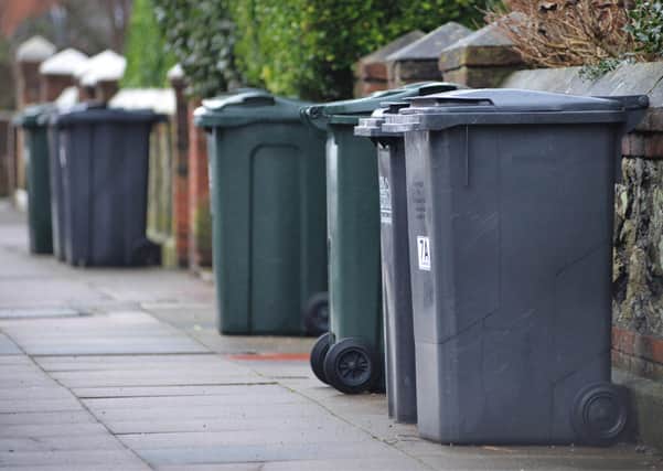 File: Household rubbish bins (Eastbourne 2/2/21) SUS-210202-122255001