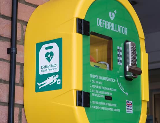 Unveilling of Defibrillator at Avondale Care Home in Gatehouse Road, Aylesbury by mayor Cllr Mike Smith PNL-200127-112548009