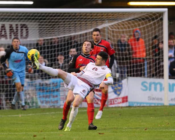 Jack Dixon in action for Hastings Utd earlier this season / Picture: Scott White