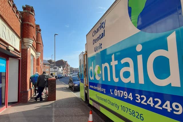 The Dentaid mobile dental unit in Eastbourne. SUS-210325-163116001