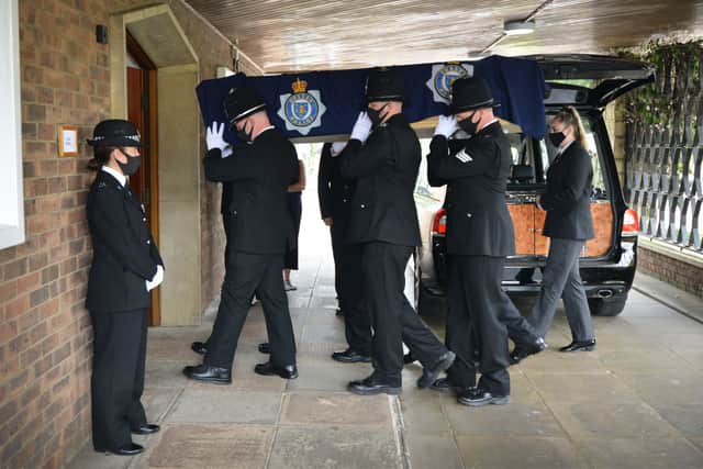 Funeral of Detective Constable Costin Bonell at Eastbourne Crematorium 31/3/21 SUS-210331-153817001
