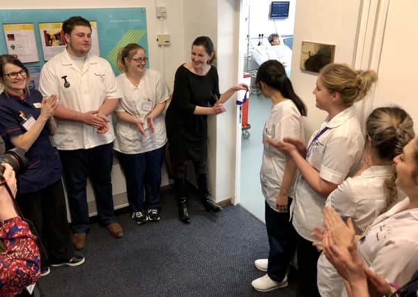 Eastbourne MP Caroline Ansell meets health apprentices at the University of Brighton's Eastbourne campus SUS-200503-103520001