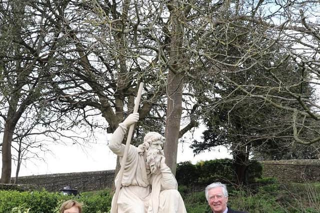 Penny Plant and Martyn Bell with the restored Coade stone statue