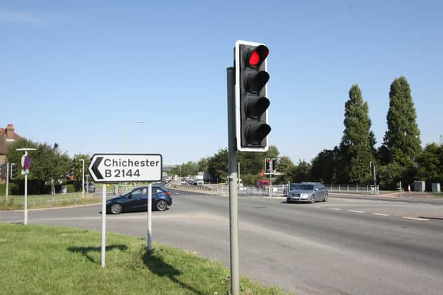 Traffic lights, juction A27 and B2144, Chichester. Photo by Derek Martin SUS-160914-120307008