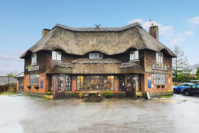 The Thatched Inn, Hassocks SUS-200326-143434001