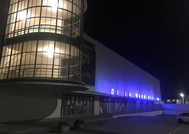 The De La Warr Pavilion turns on its blue lights