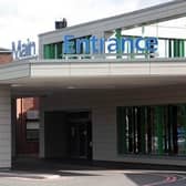 Patients at East Surrey Hospital are taking part in drug trials to combat Covid-19 SUS-201105-160924001