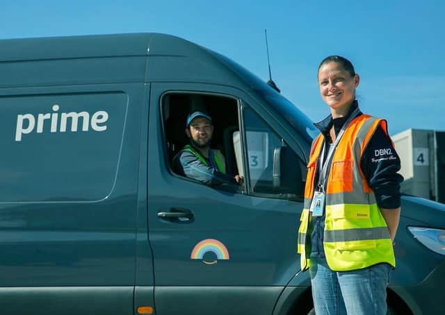 Amazon Delivery & Magic Breakfast shoot , Littlehampton -  Driver Jordan Saunders with Delivery Station Manager Shar Myring ***Pic by David McHugh / 07768 721637*** SUS-200206-133953001